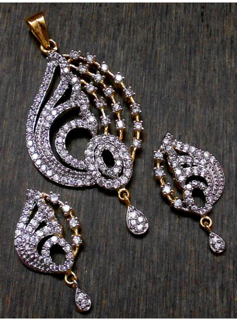 CZ Pendant With Earrings